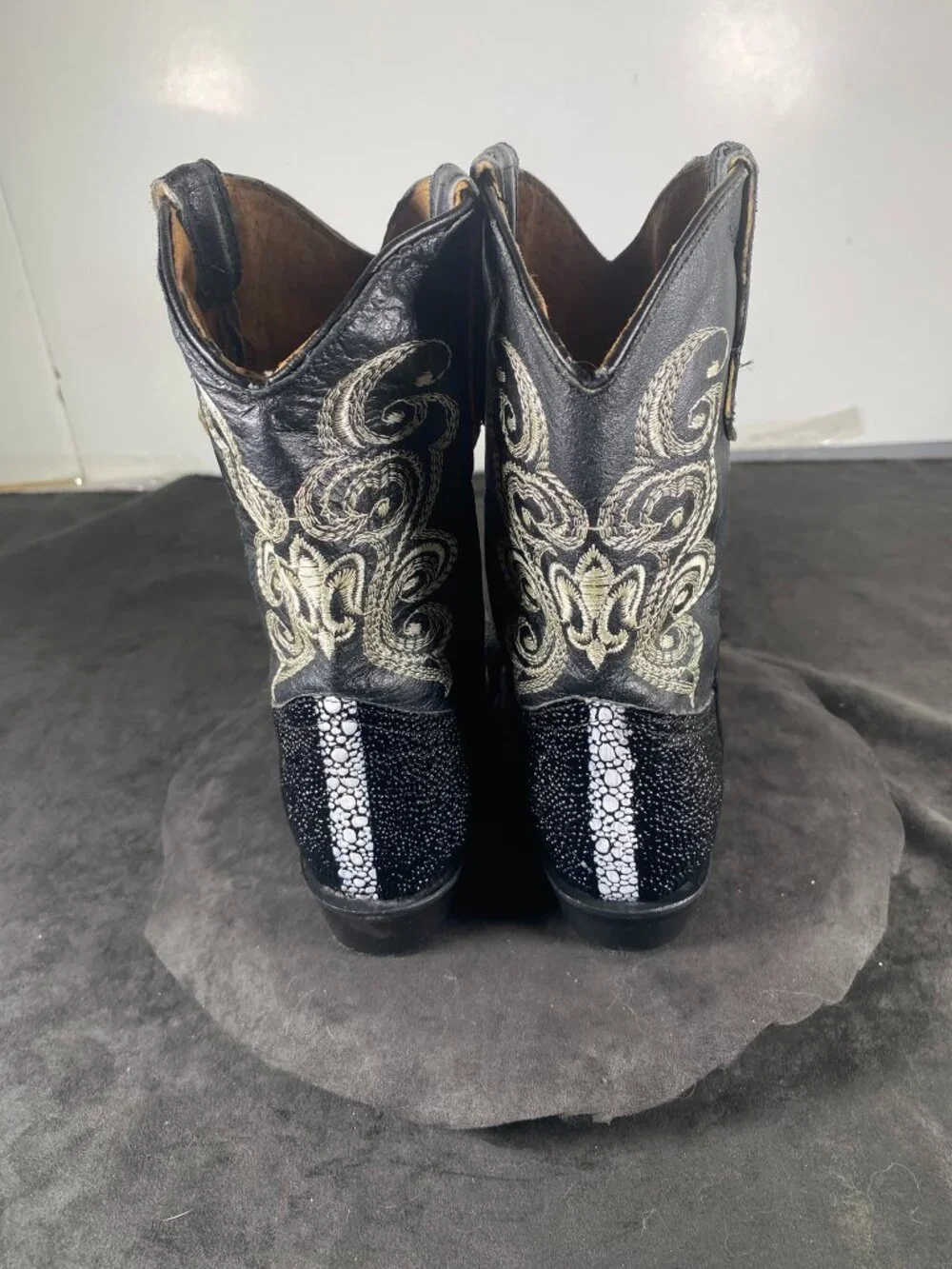 Youth/Big  Kids Authentic Snip Toe Sting Ray Exotic Boots, Made in Mexico, Used,